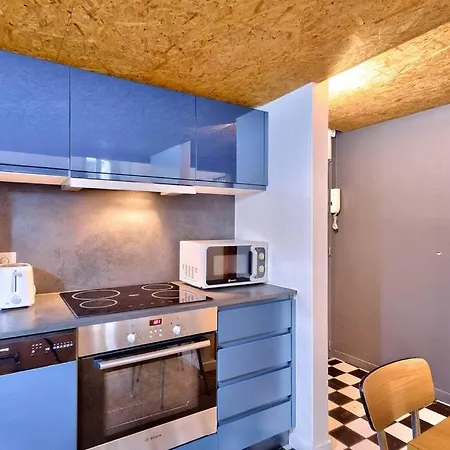 Studio Avec Mezzanine Au Coeur De La Vieille *